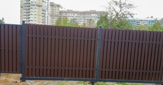 Купить распашные ворота из штакетника Бугульма, цена от 2719 руб.